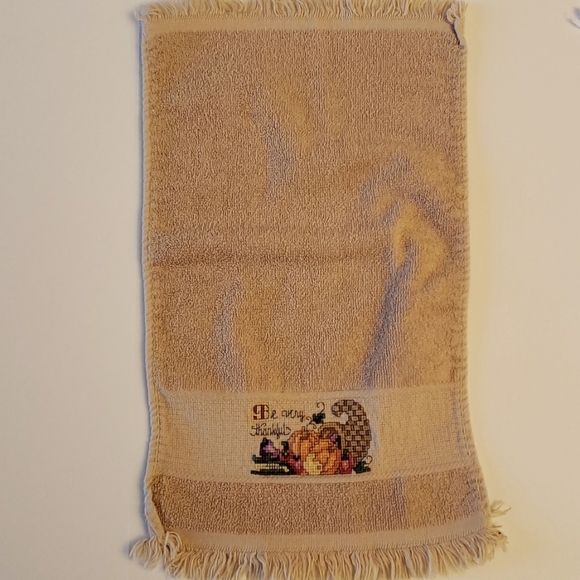 Hand Embroidered Tea Towels, set of 16 holiday/seasonal - Picture 4 of 16